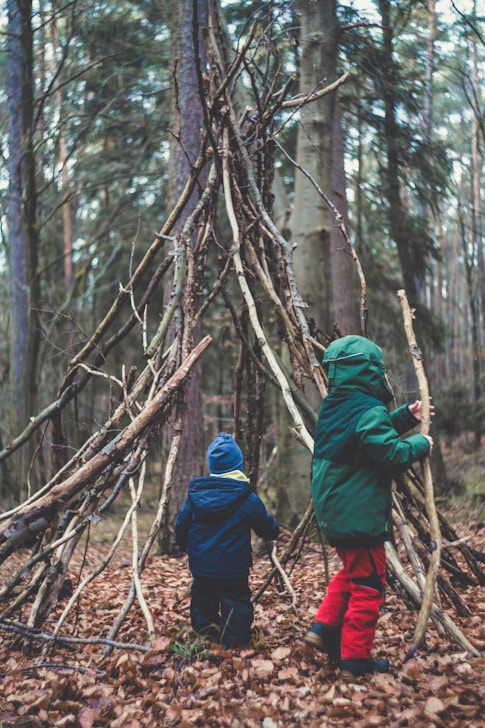 Outdoor Play & STEM Exploration